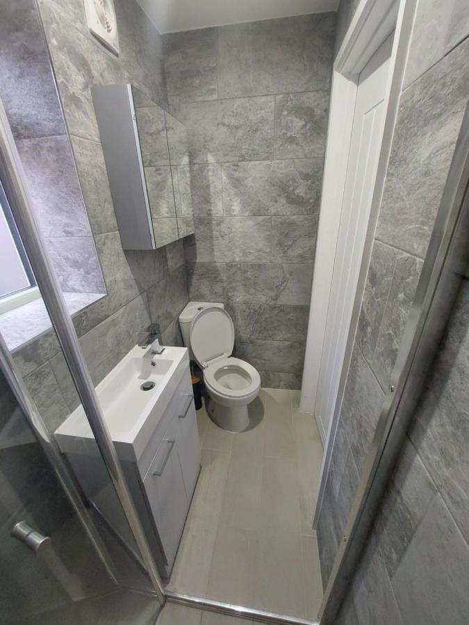 New, Stylish Flat With Private Patio And Free On-street Parking Check Out At 11am * Bornemouth